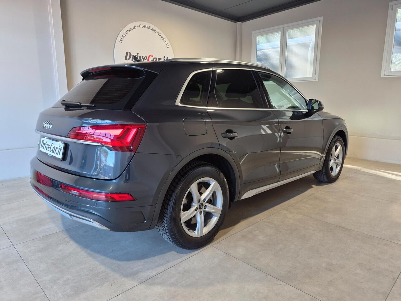 Audi Q5 35 2.0 TDI MHEV S TRONIC NAVI LED CARPLAY V.PRIVACY CLIMA 3 ZONE KEYLESS PDC