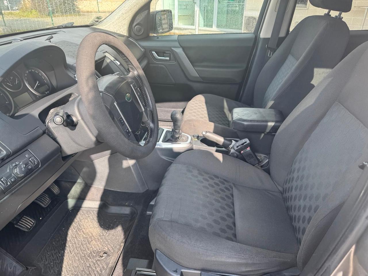 Land Rover Freelander 2.2 TD4 S.W. SE