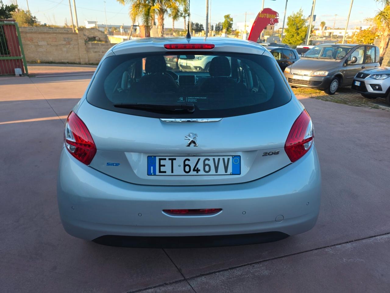 Peugeot 208 1.2 VTi Allure