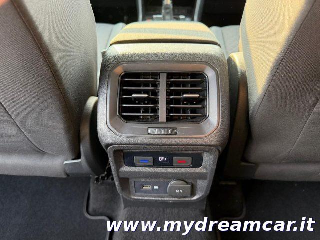 VOLKSWAGEN Tiguan 2.0 TDI 150CV DSG Advanced R-LINE