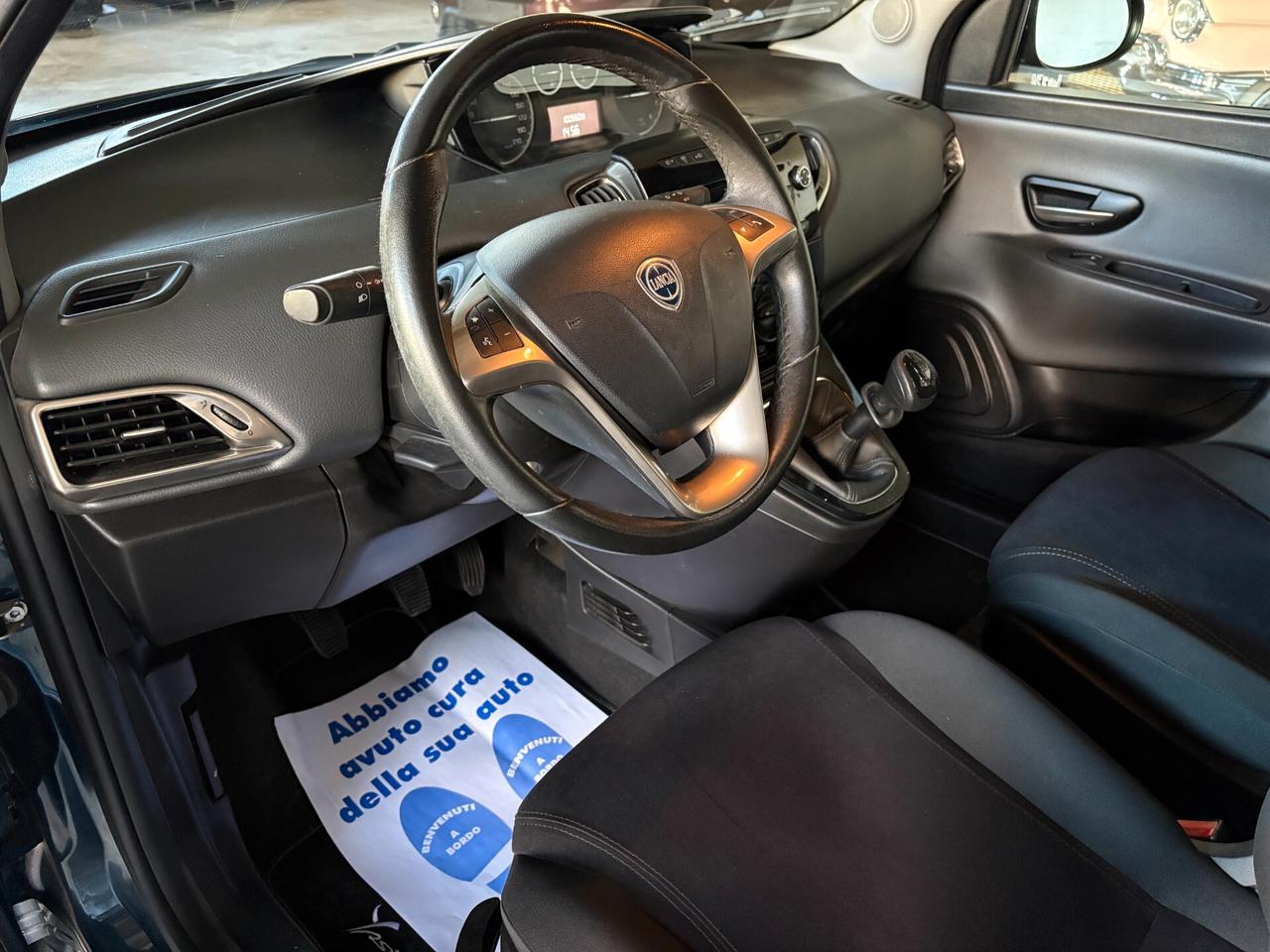 Lancia Ypsilon 1.2 Gold ecochic 69cv GPL Euro 6 5 POSTI