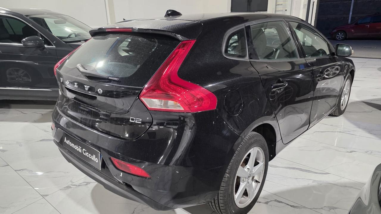 Volvo V40 D2 Business