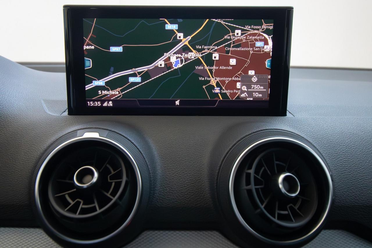 Audi Q2 1.0 Tfsi Design 116cv