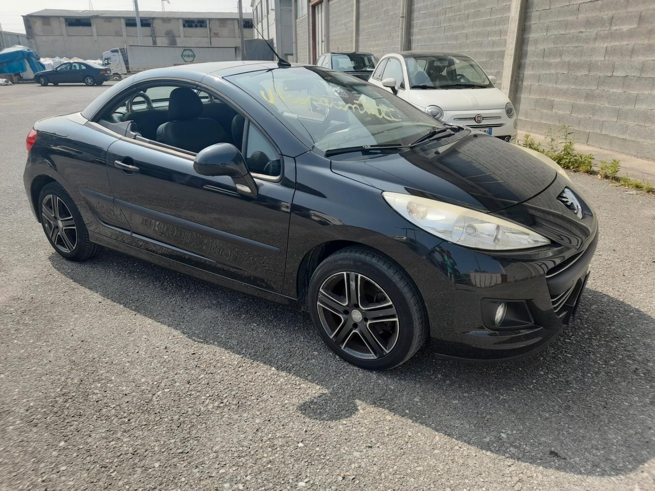 Peugeot 207 1.6 VTi 120CV CC Féline