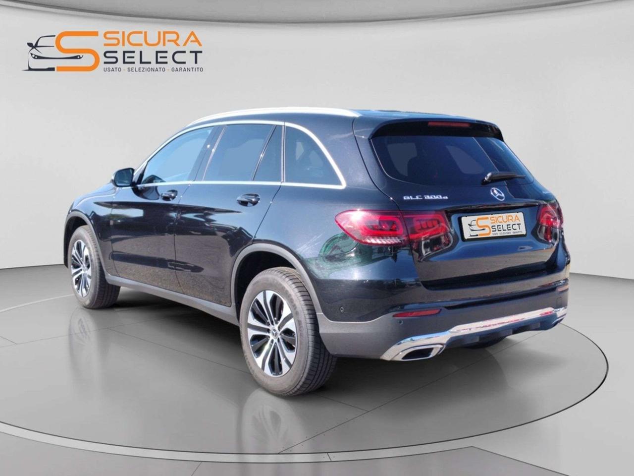 Mercedes-Benz GLC 300 MERCEDES GLC 300 e 4Matic Plug-in hybrid Business