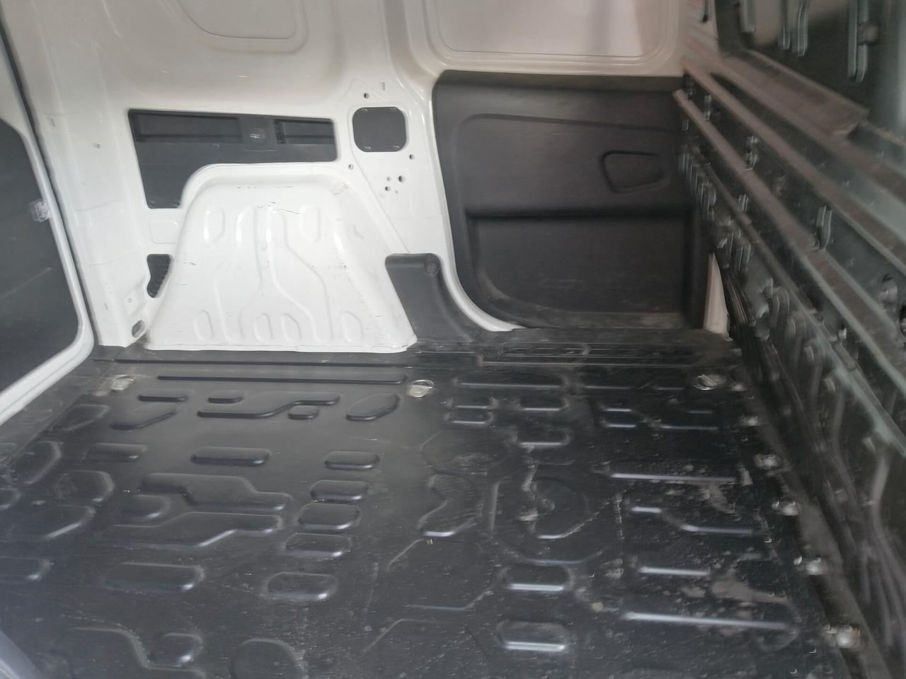 Fiat Doblò 1.6 MJ CV 105