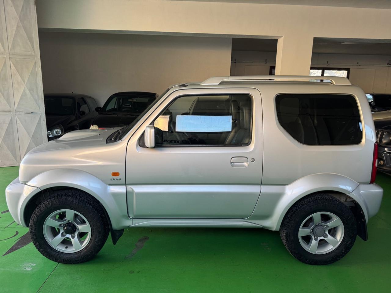 Suzuki Jimny 1.5 DDiS cat 4WD JLX