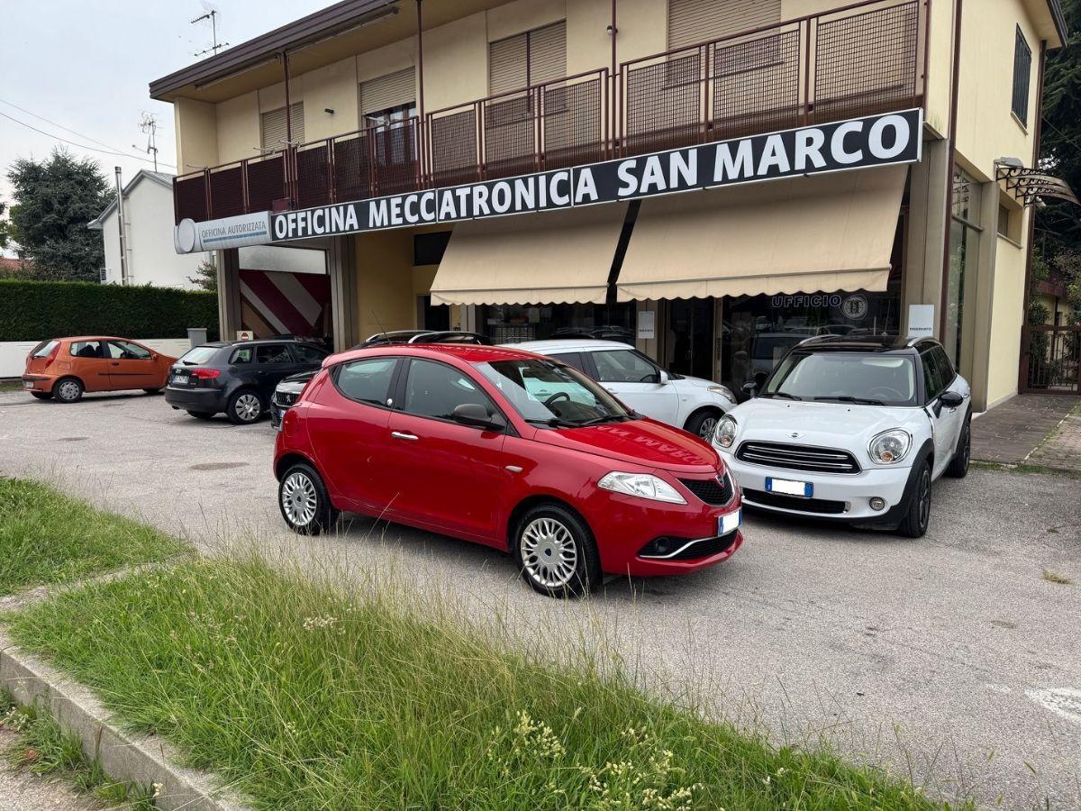 LANCIA - Ypsilon - 1.2 69 CV 5p. GPL Ecochic Silver #1PROP. #TAG.CERT