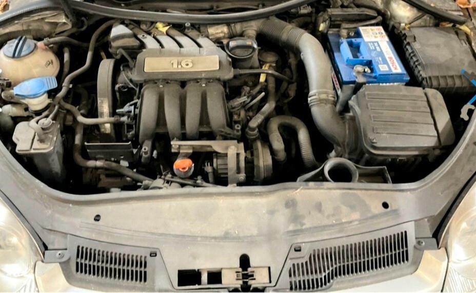 Volkswagen Golf 1.6 5p. GPL