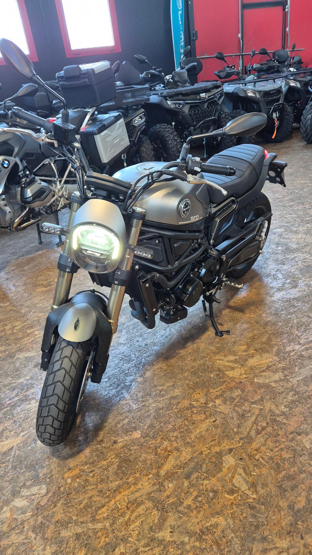 Benelli Leoncino 800 - 3200Km - GUARDA - AFFARE