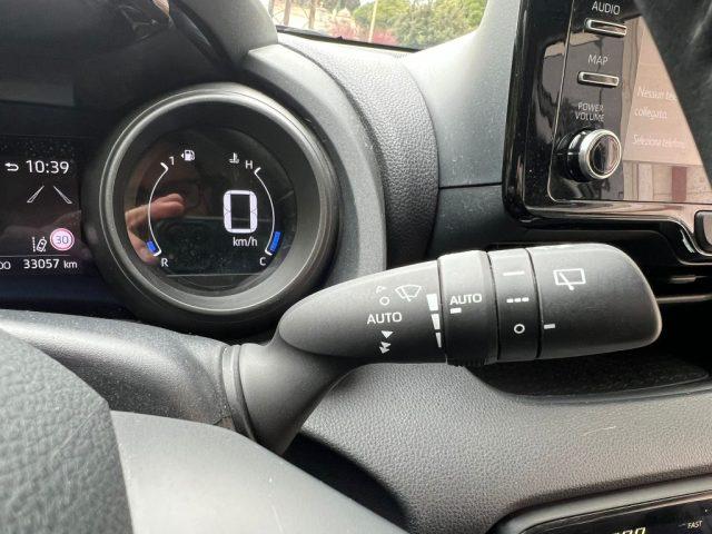 TOYOTA Yaris 1.5 Hybrid 5 porte Trend
