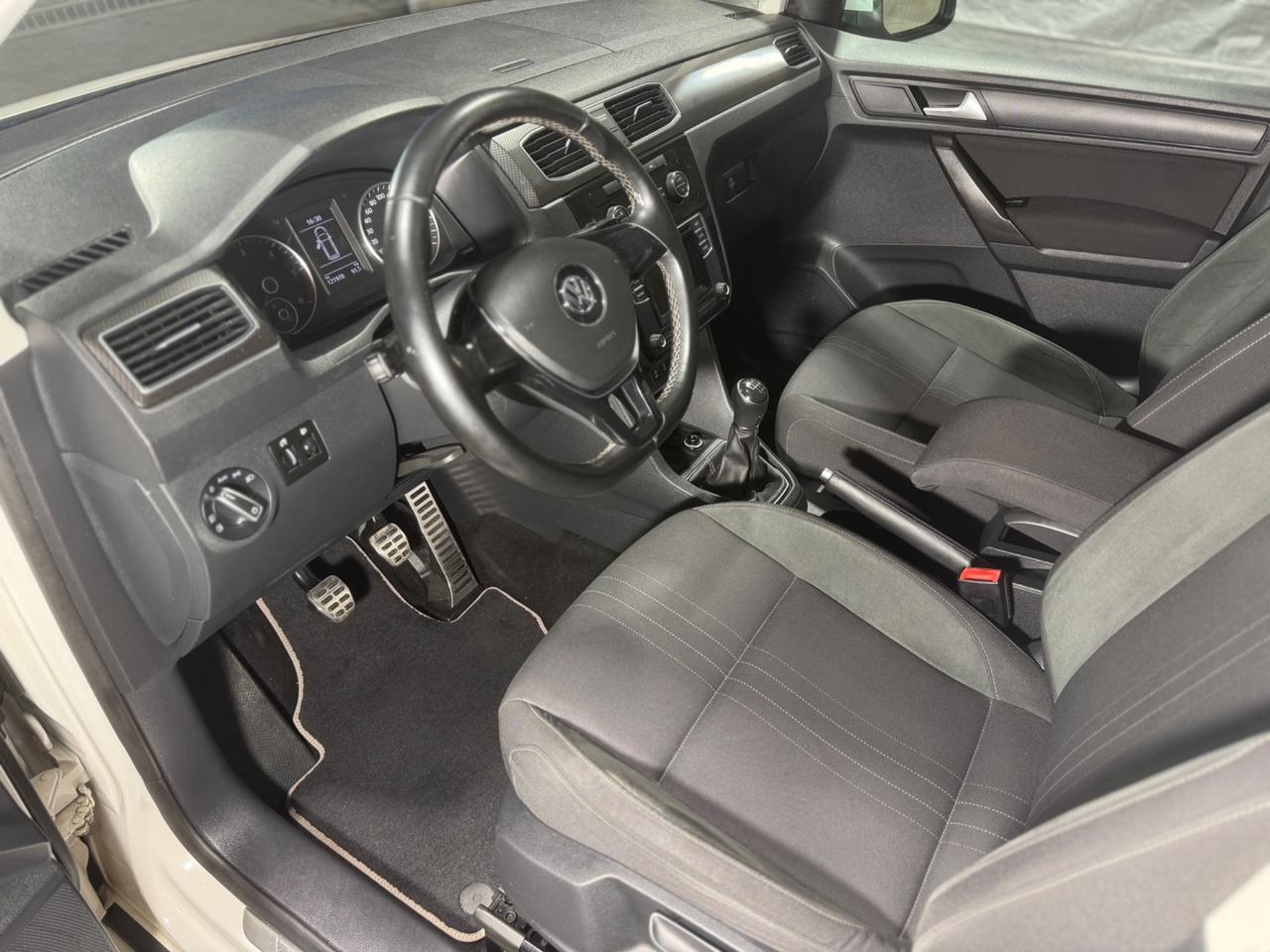 VW CADDY ALLTRACK 2.0 TDI 122 CV 4MOTION MANUALE