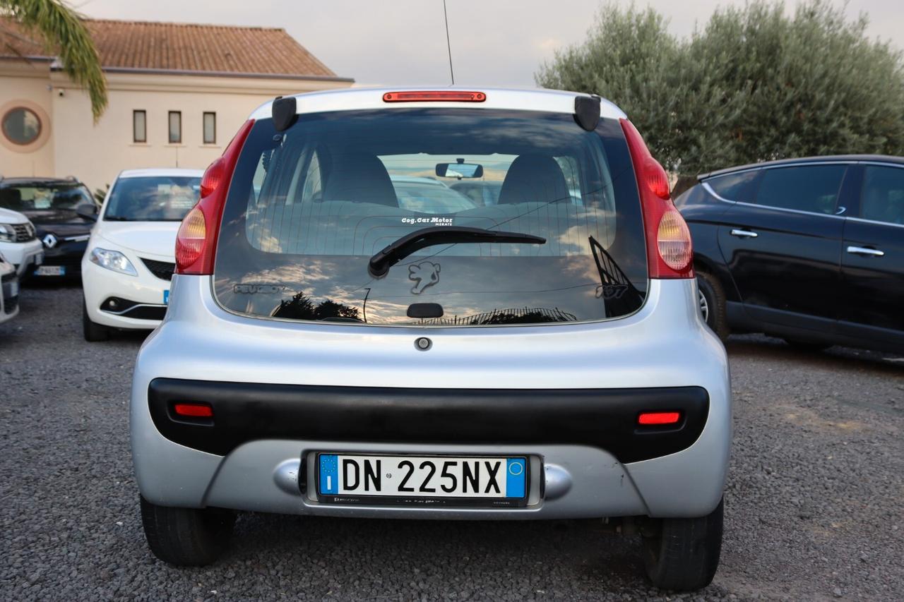 Peugeot 107 1.0 68CV 5p. Urban Move
