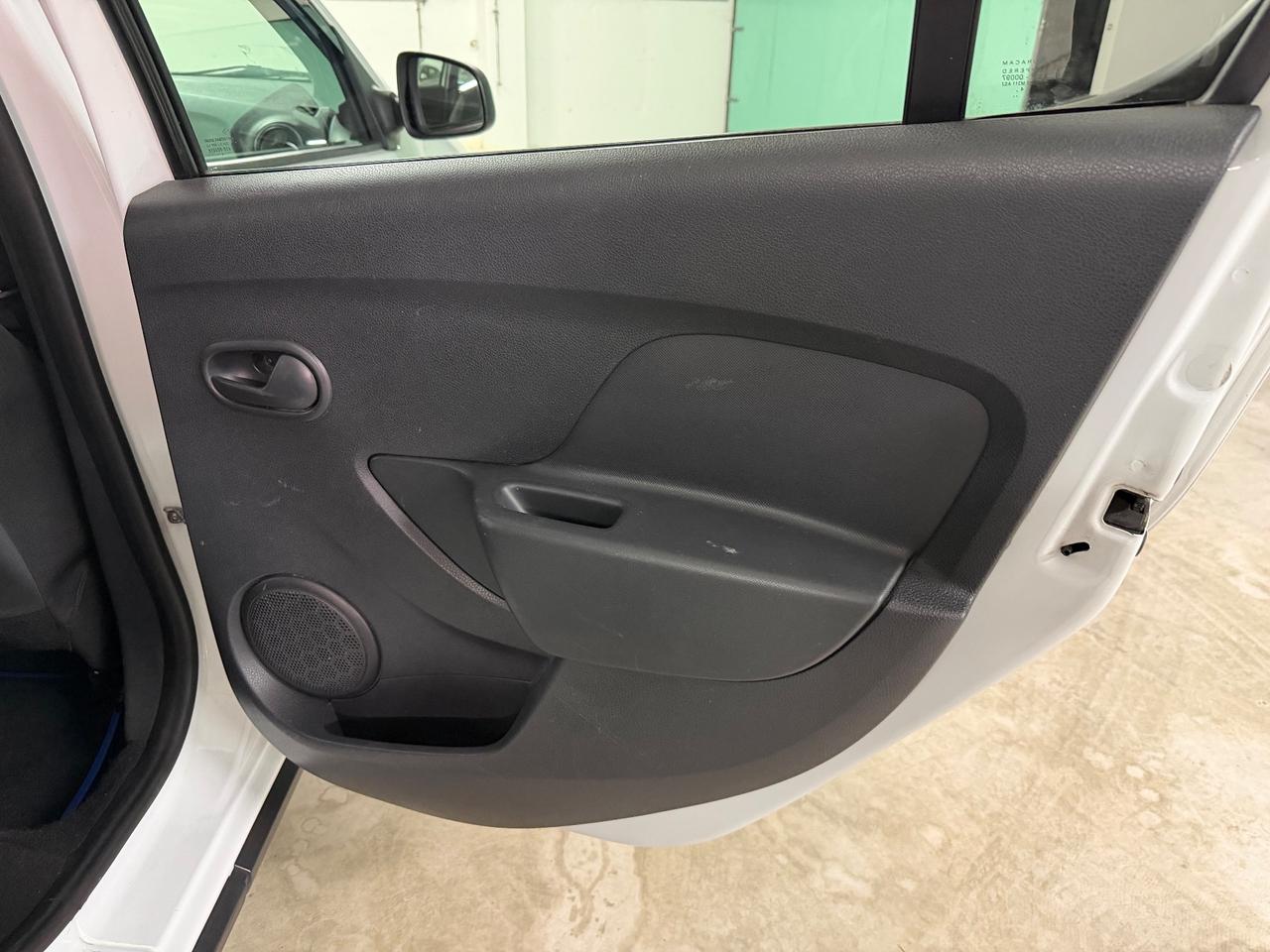 Dacia Sandero Stepway 1.6 12V 90CV Prestige