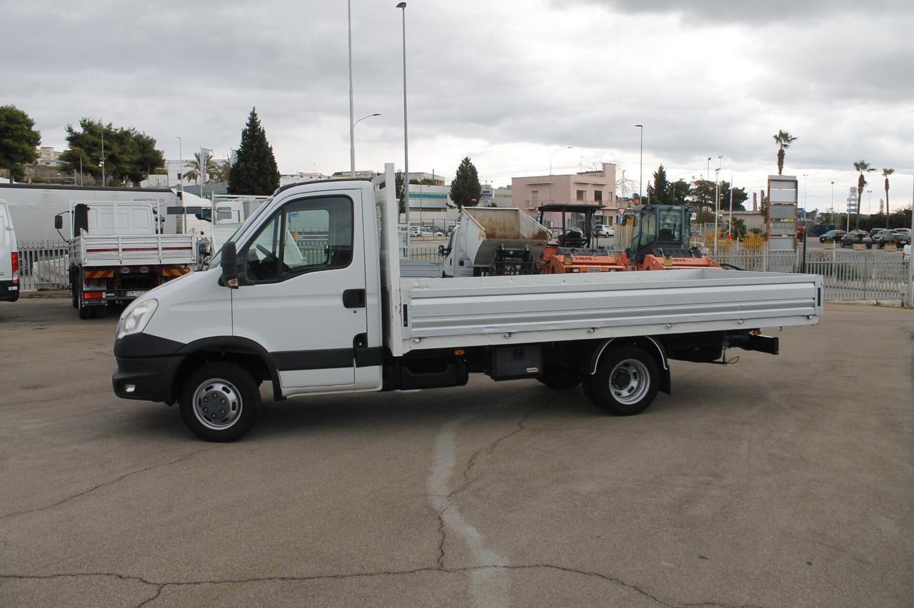 Iveco DAILY 35C13 CASSONE FISSO DA 4.50 MT
