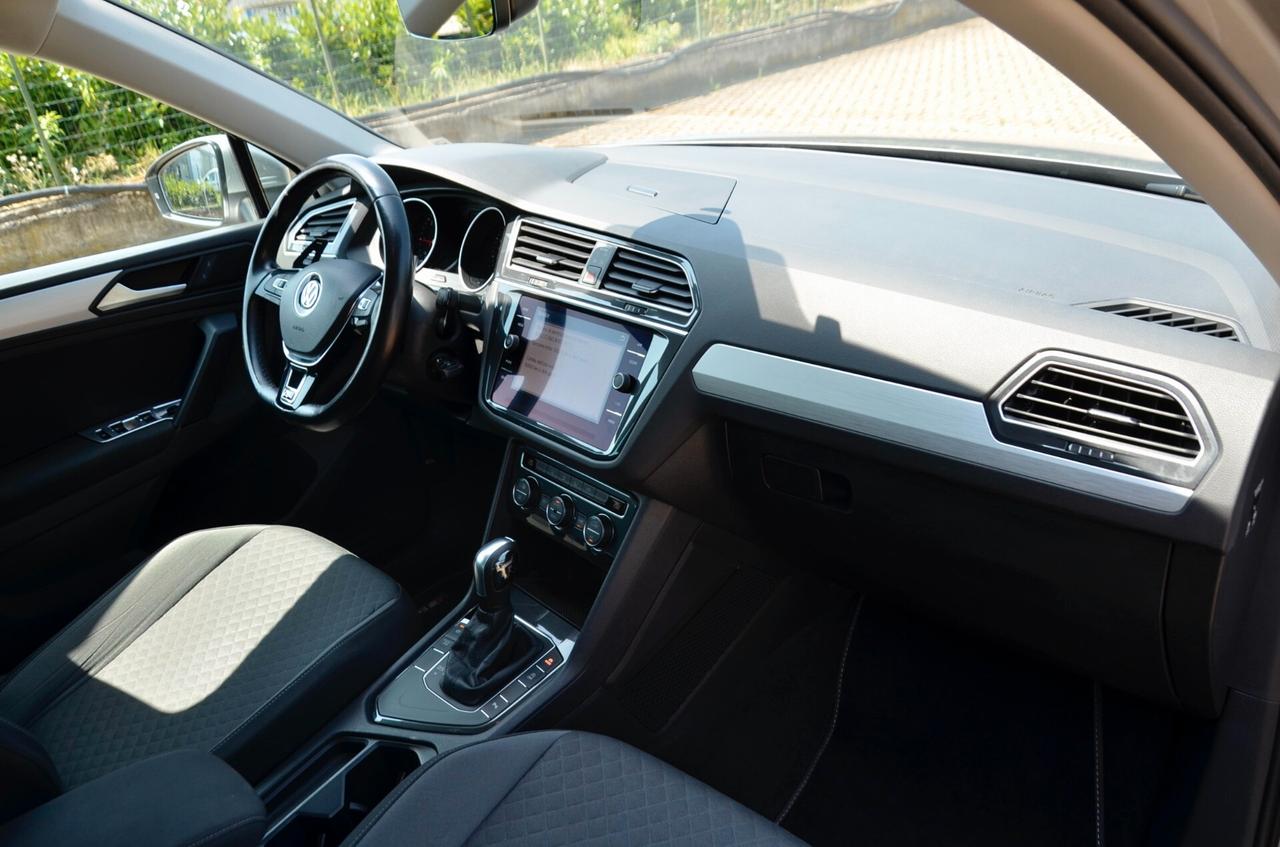 VOLKSWAGEN TIGUAN 2.0 TDI ADVANCED R-LINE 150cv DSG, UFF ITALIANA, EURO 6D, FARI LED, APPLE ANDROID, PERMUTE