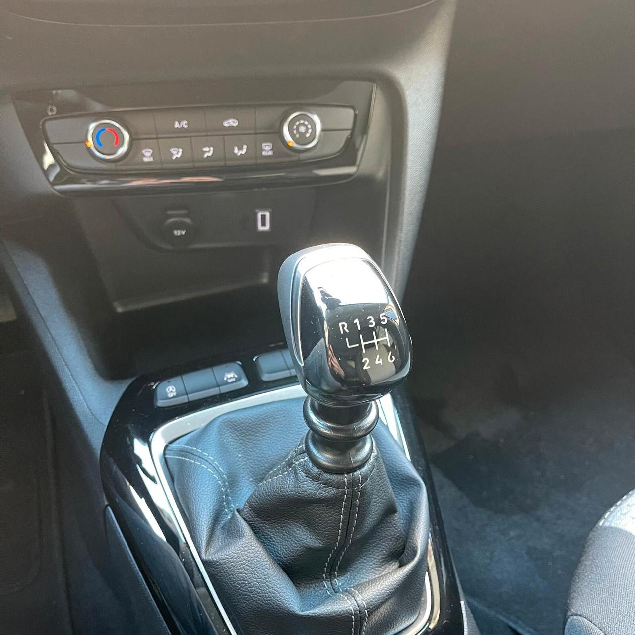 Opel Corsa 1.2 benzina 100 CV Edition