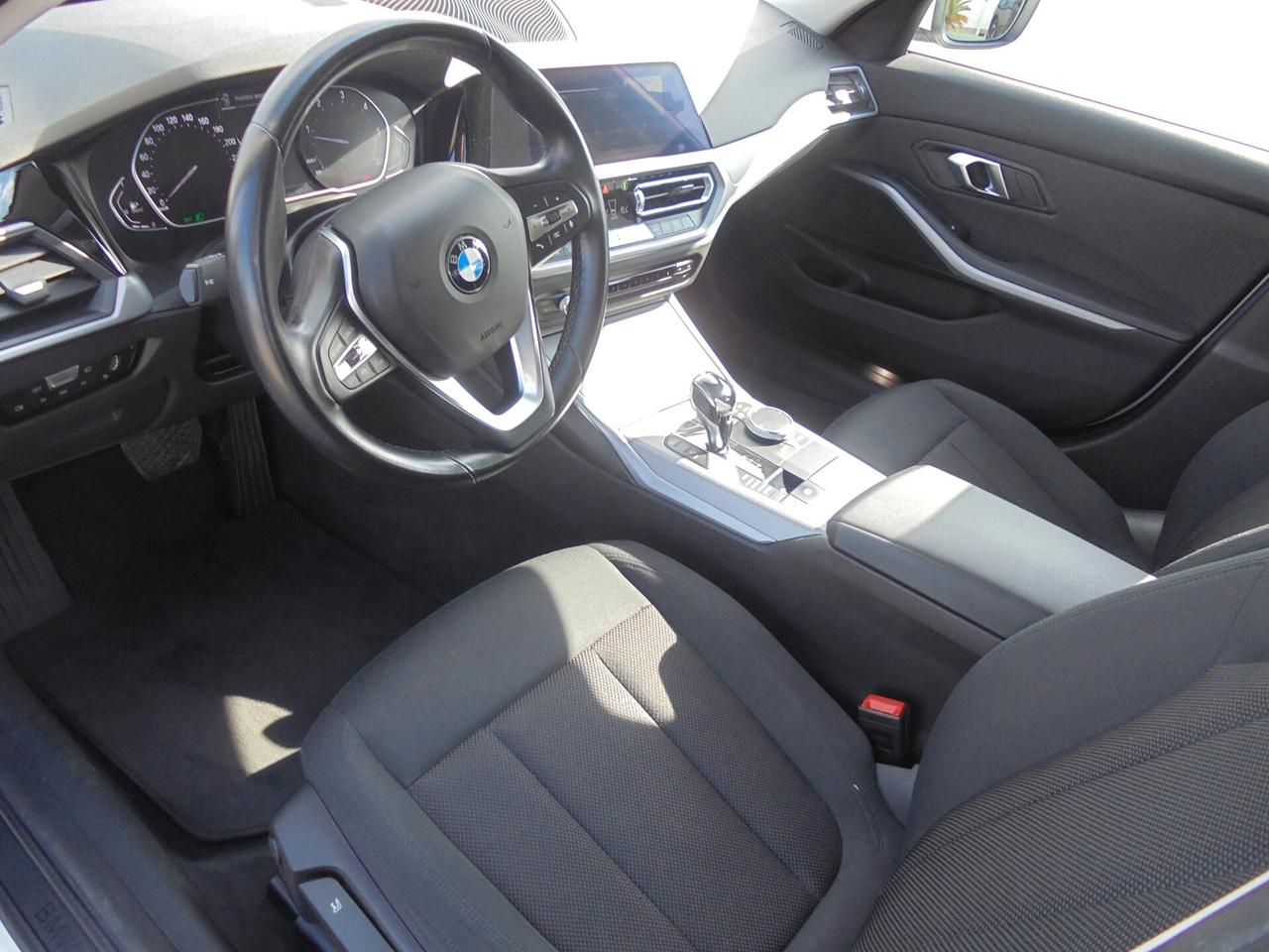 Bmw 320 320d 48V Business Advantage