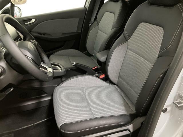 RENAULT Clio 1.6 E-Tech full hybrid Techno 145cv