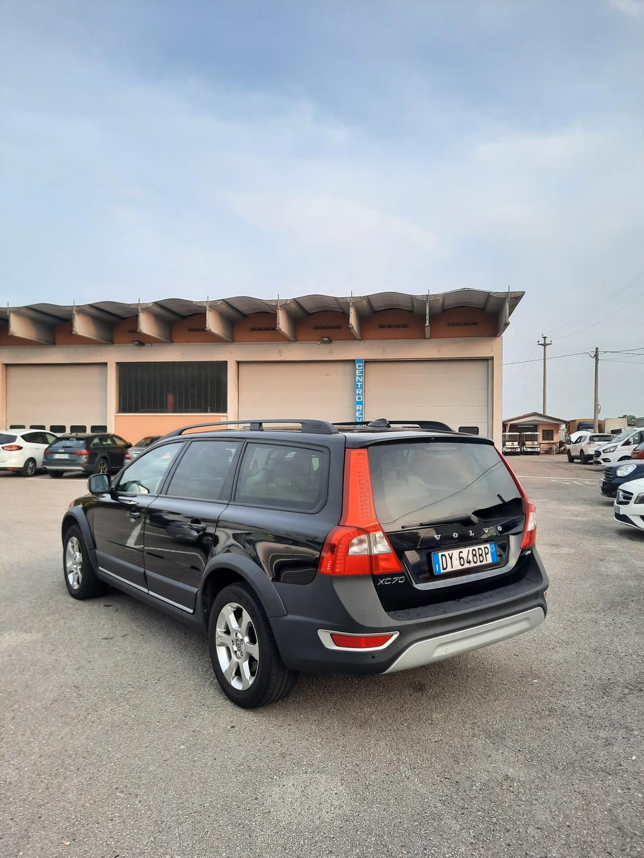 Volvo XC 70 XC70 D5 185CV AWD Summum