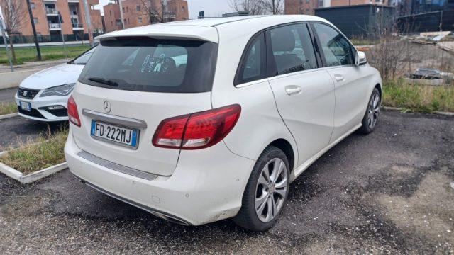 MERCEDES-BENZ B 180 d Automatic Sport