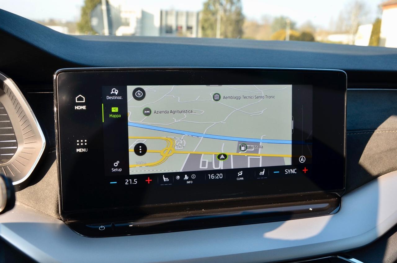 SKODA OCTAVIA WAGON 2.0 TDI EVO SCOUT 4x4 200cv DSG, UFF ITALIANA, EURO 6D, SERVICE SKODA, FULL OPTIONAL, TETTO, GANCIO TRAINO, HIGH BEAM, PERMUTE