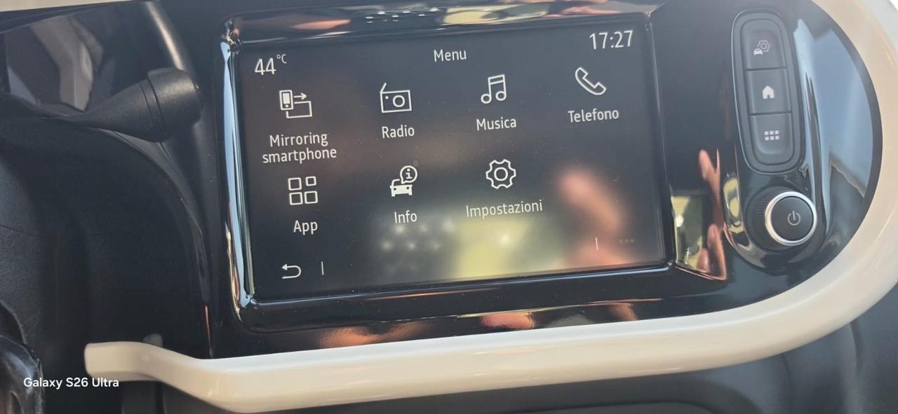 Renault Twingo 1.0 benzina Neopatentati