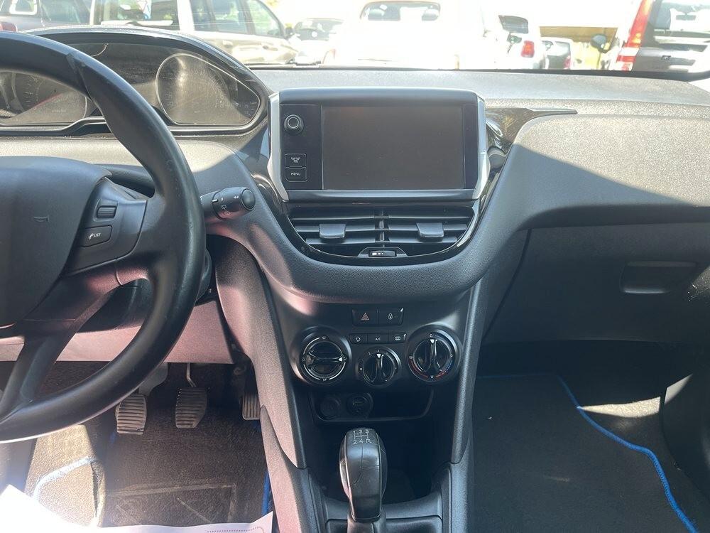 Peugeot 208 1.2 VTi 82 CV 5 porte Allure NEO PATENTATI