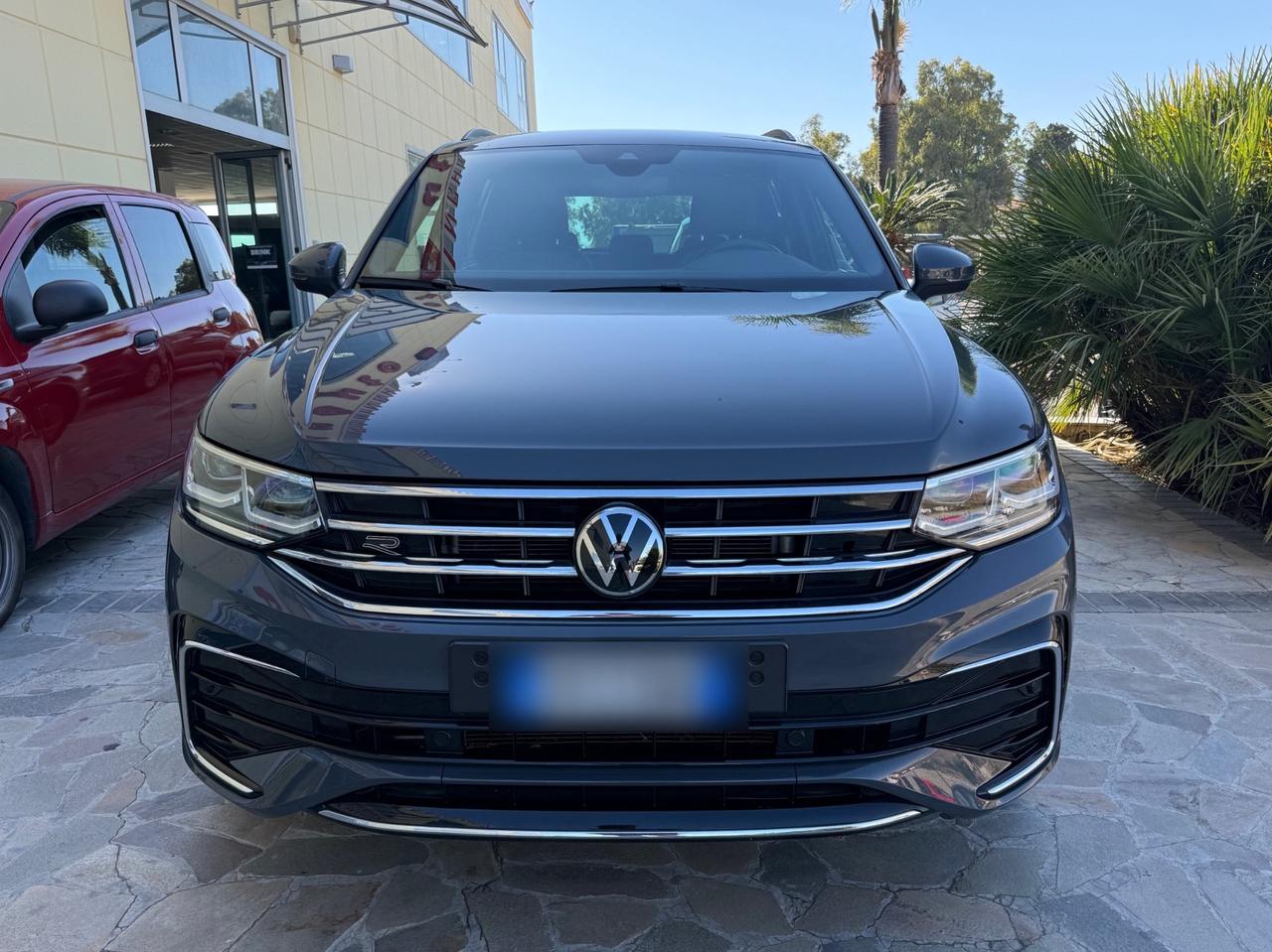 Volkswagen Tiguan 2.0 TDI 200 CV SCR DSG 4MOTION R-Line