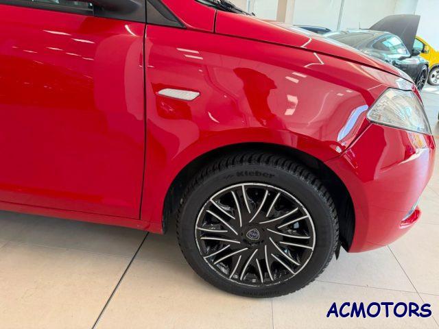 LANCIA Ypsilon 1.2 69 CV 5 porte S&S Gold
