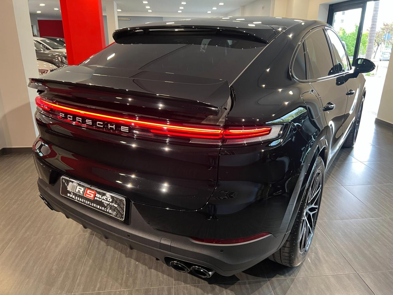 Porsche Cayenne Coupé 3.0 V6 - 3Screens