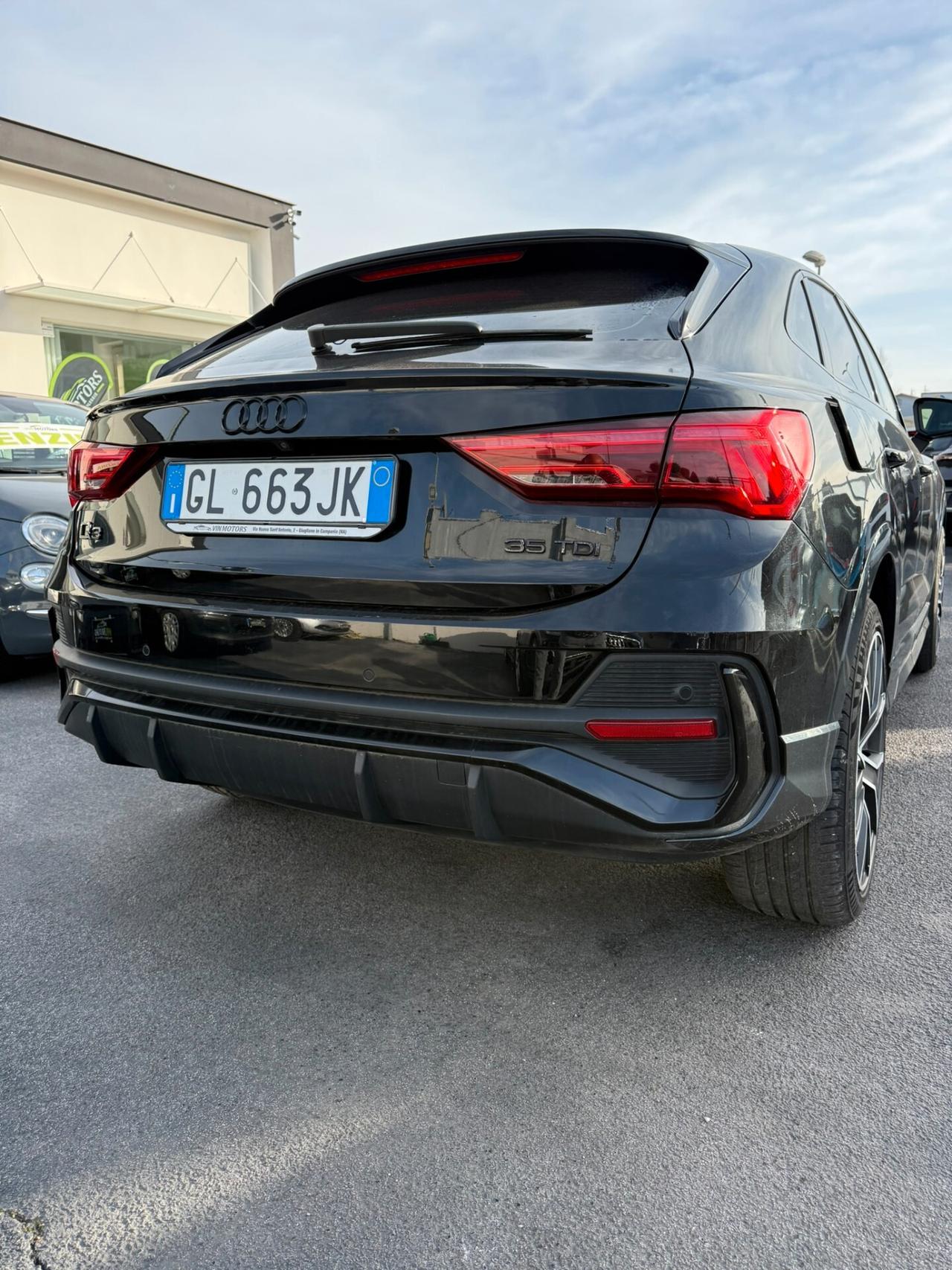 Audi Q3 35 TDI S tronic line edition 11/2019