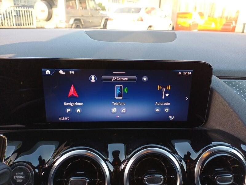 Mercedes-Benz GLA GLA 180 d Progressive Advanced NIGHT-PACK