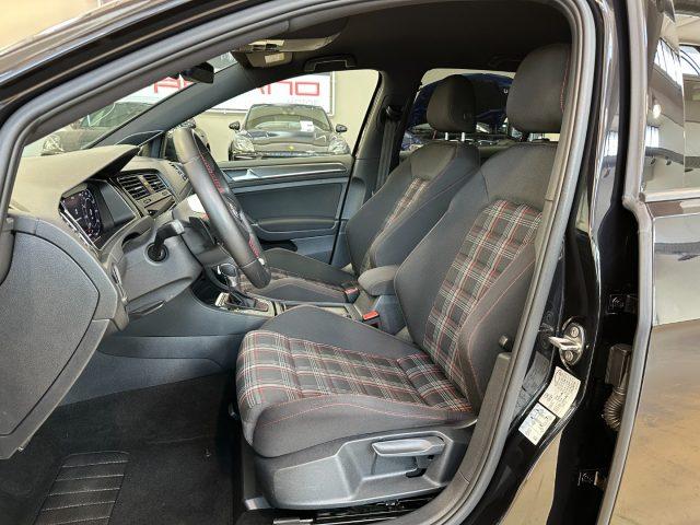 VOLKSWAGEN Golf GTI Performance 2.0 DSG -19"-Camera-DYnaudio-Keyless