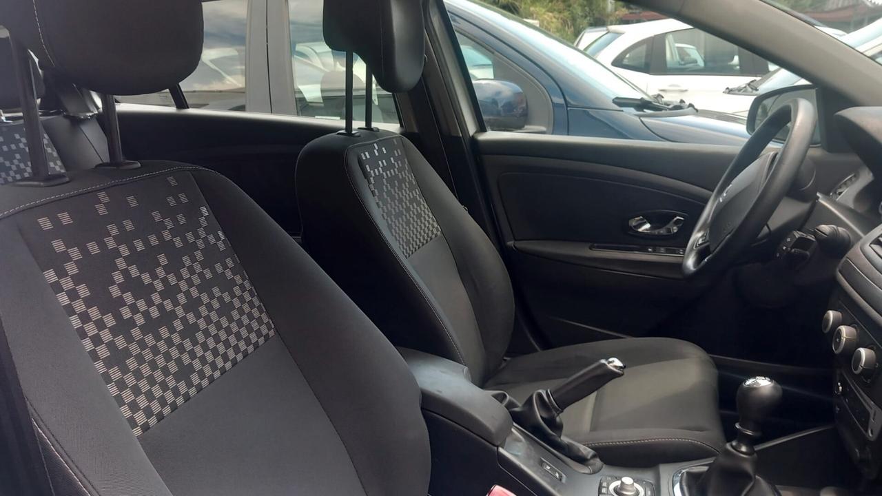 Renault Megane Mégane 1.5 dCi 110CV SporTour Wave