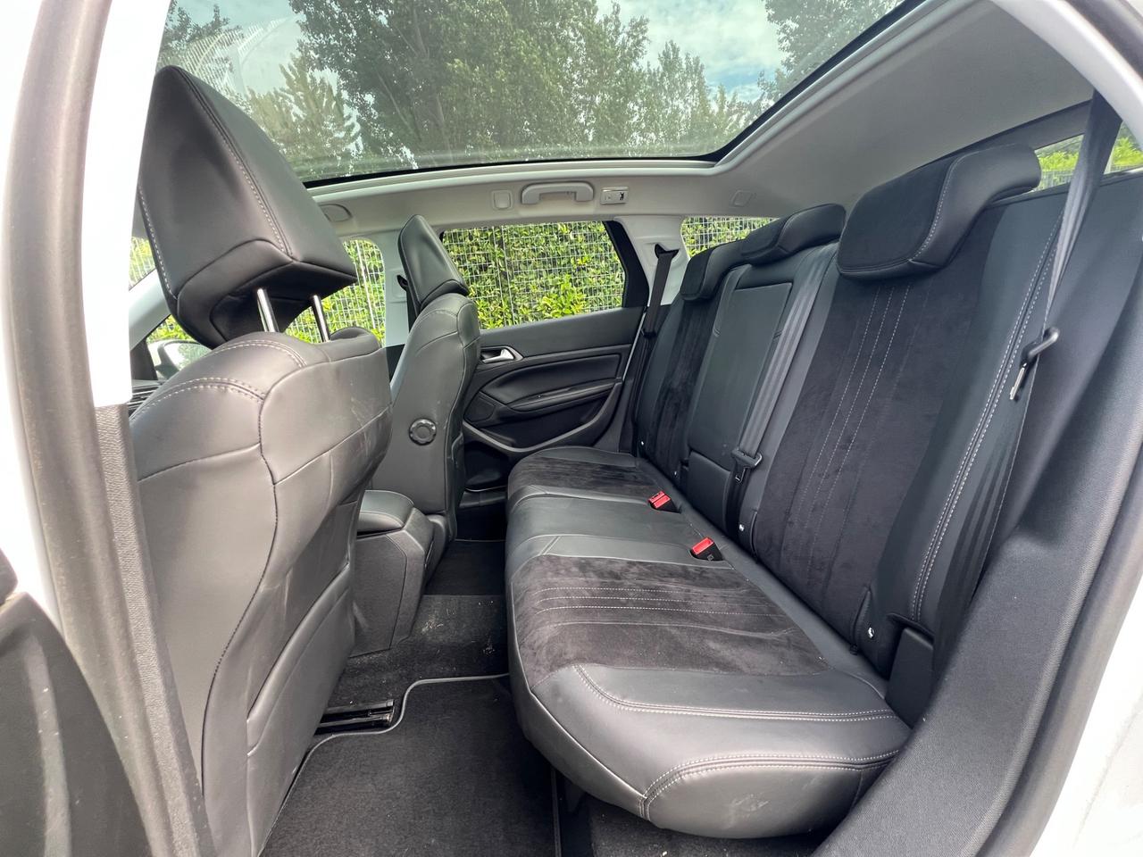 Peugeot 308 BlueHDi 120 S&S EAT6 SW GT Line