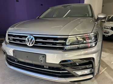 Volkswagen Tiguan 2.0 TDI R Line strafullll!!!!