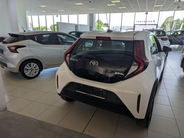 TOYOTA Aygo X 1.0 VVT-i 72 CV 5 porte Active