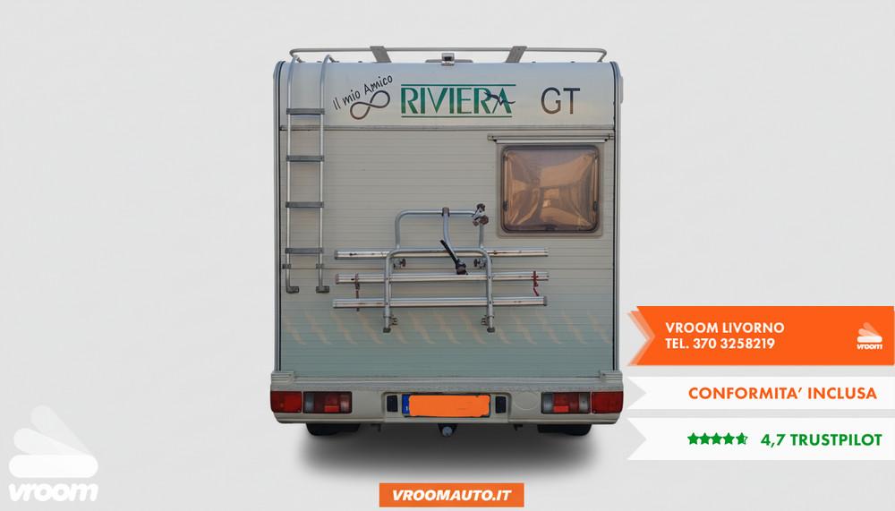 C.I. Riviera garage Autocaravan