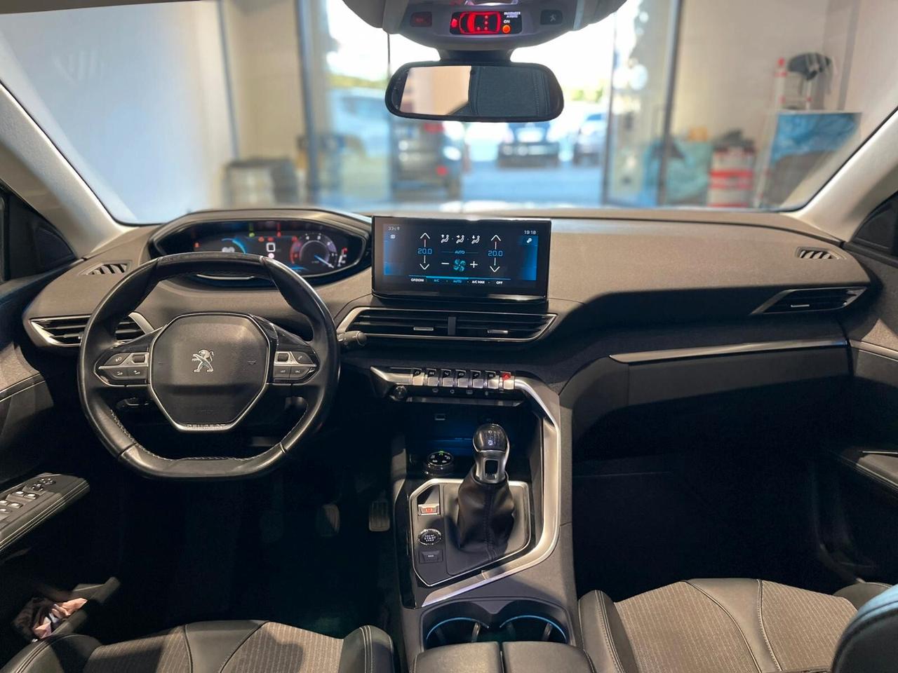 Peugeot 3008 BlueHDi 130 S&S Allure