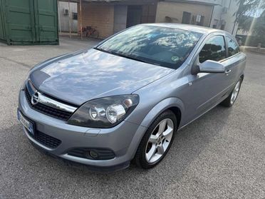 OPEL Astra 107,051km GTC 1.6 16V VVT 3p Cosmo Bellissima