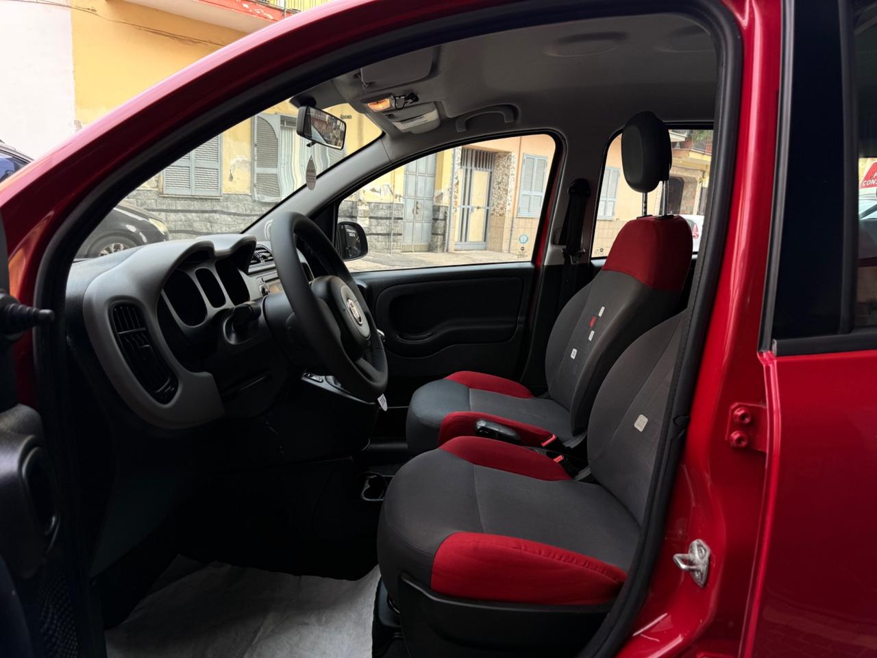 Fiat Panda 0.9 TwinAir Turbo Natural Power Lounge