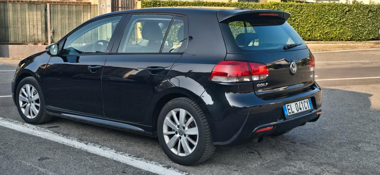 Volkswagen Golf Business 1.6 TDI 5p. Highline