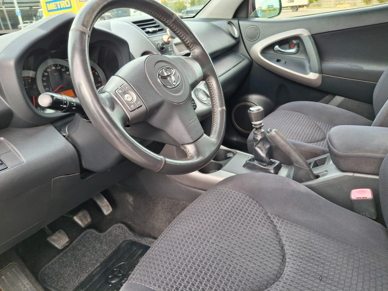 Toyota RAV 4 2.2 D-4D-DIESEL*PERFETTA*