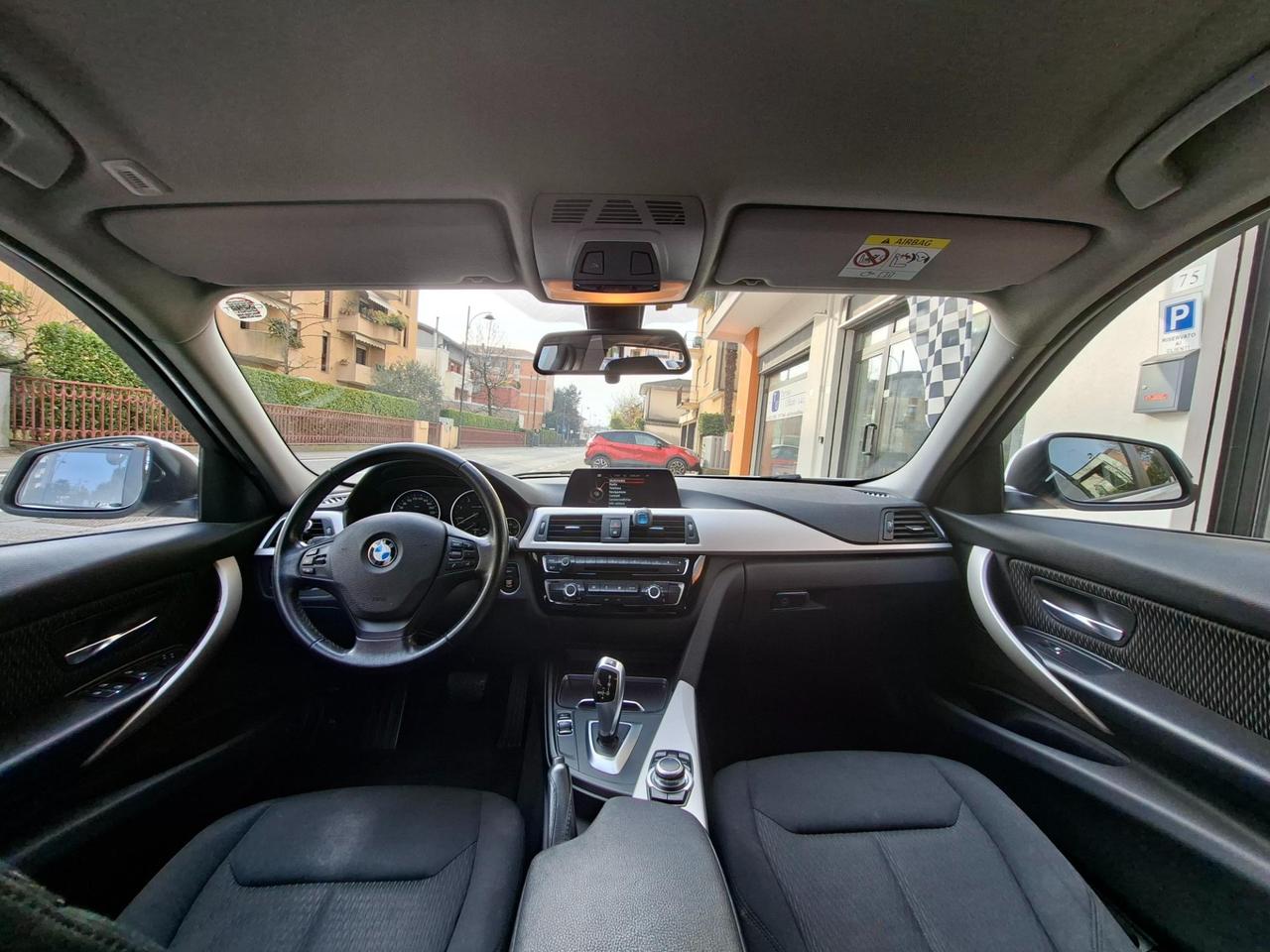 BMW Serie 3 Touring 320d Touring Business Advantage auto