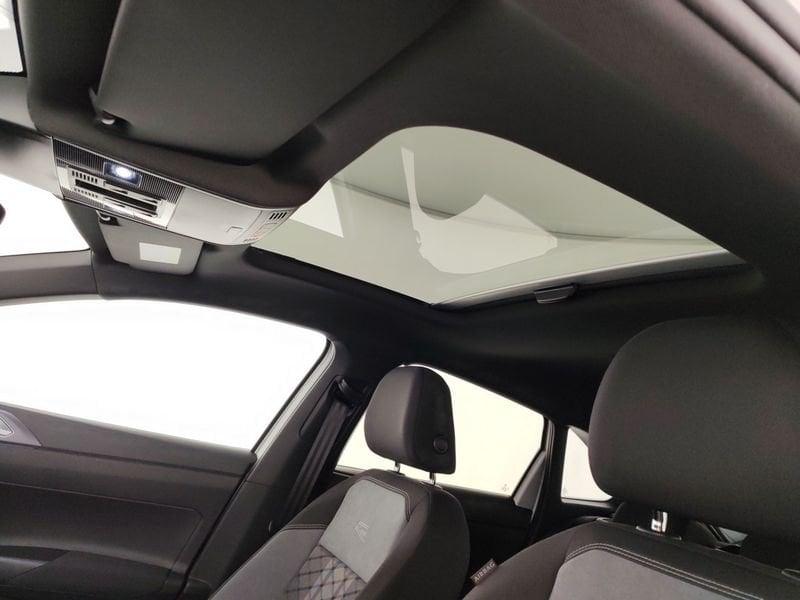 Volkswagen Taigo 1.0 TSI 85kW R-Line Plus