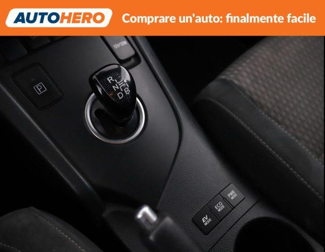 TOYOTA Auris 1.8 Hybrid Black Edition