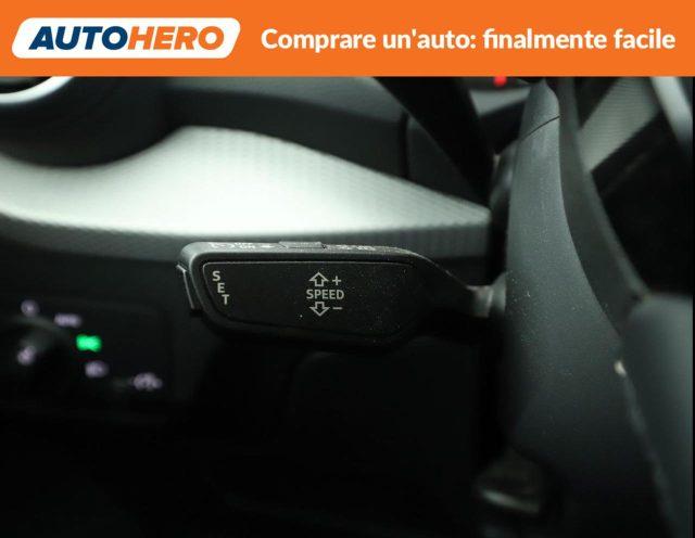 AUDI Q2 35 TDI quattro S tronic Business