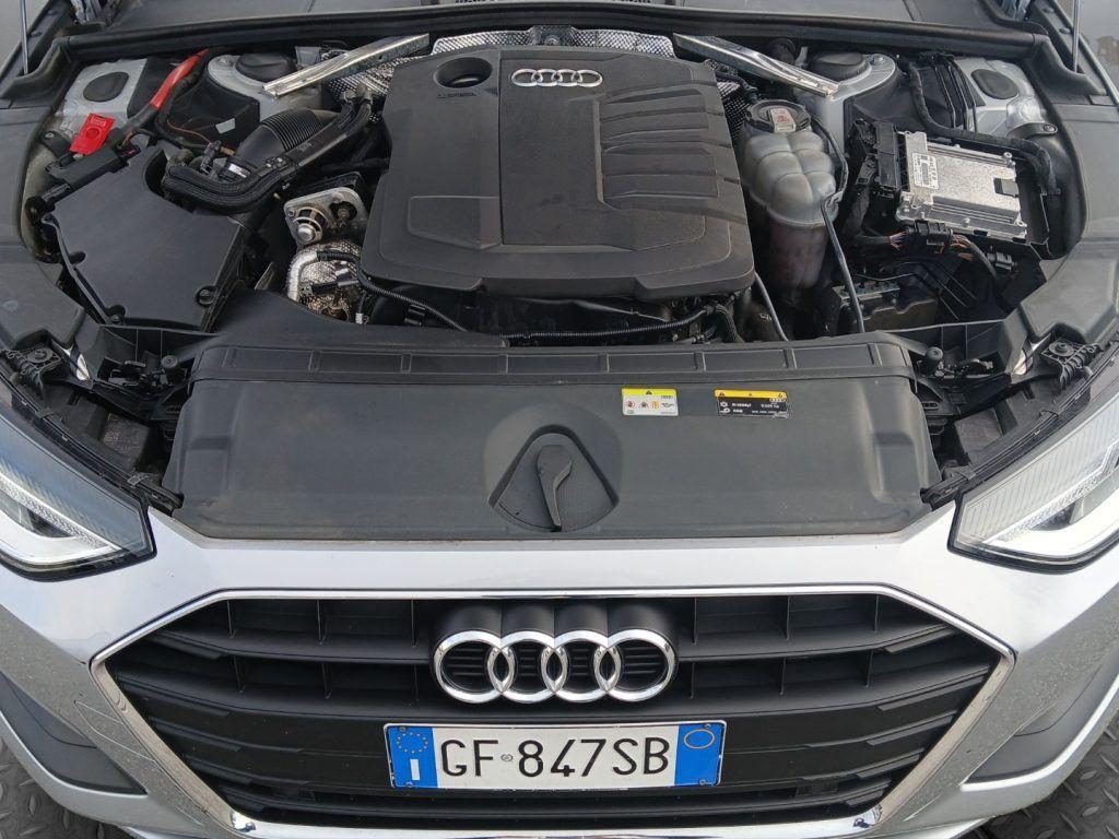 Audi A4 Avant 30 TDI/136 CV S tronic