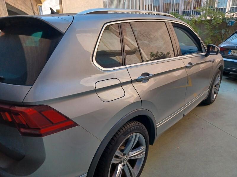 Volkswagen Tiguan 2.0 TDI SCR DSG 4MOTION Sport BMT